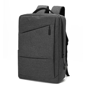 Többfunkciós Tágas Utazó Hátizsák USB csatlakozóval WizzAir méretű 40x30x20 cm 