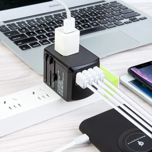 Bravo Utazási kiegészítők Világ adapter USB Töltővel SL-199-3U-T