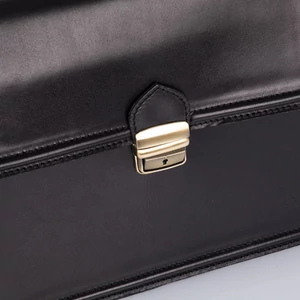 Maxmoda Valódi bőr aktatáska 3 részes fekete színben