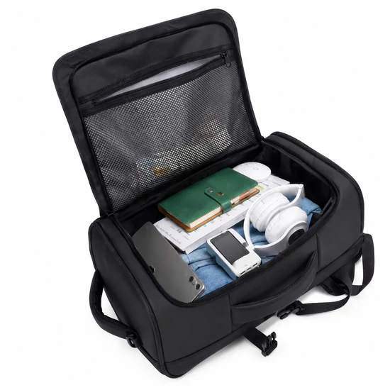Cipőtartós nagyméretű vízálló utazóhátizsák USB töltővel 50 x 30 x 20 cm