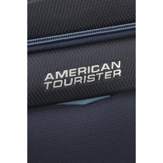 AMERICAN TOURISTER SUMMERRIDE 3 funkciós fedélzeti méret 40 x 30 x 20 cm