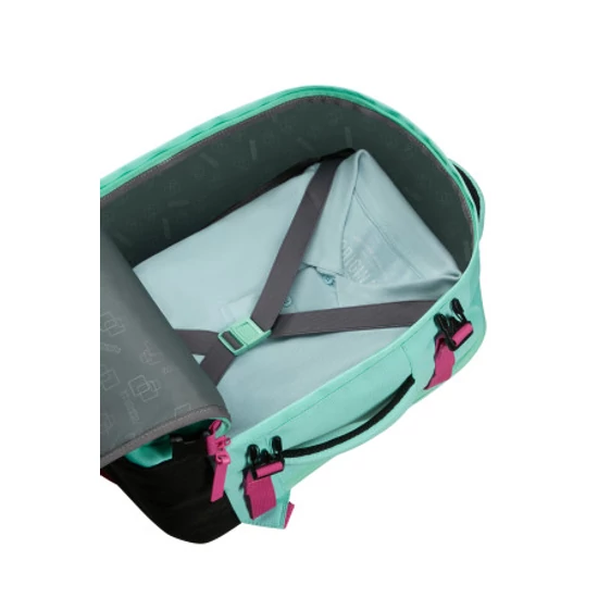 American Tourister WizzAir méretű fedélzeti táska 40x30x20 cm TAKE2CABIN