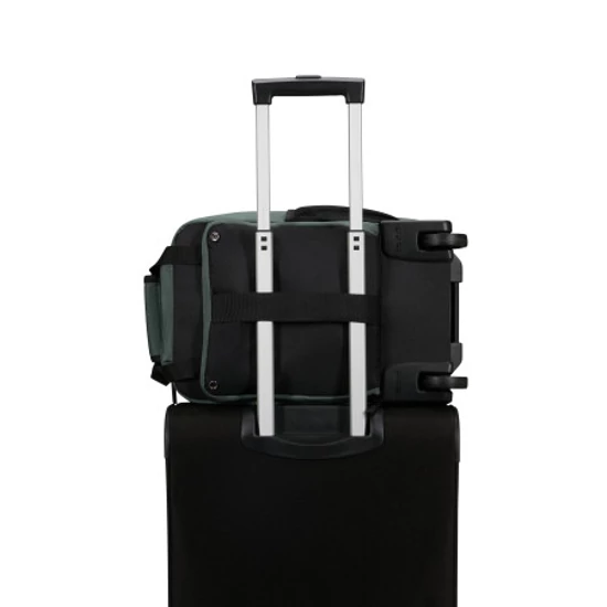 American Tourister WizzAir méretű fedélzeti táska Kerekekkel 40x25x20 cm TAKE2CABIN