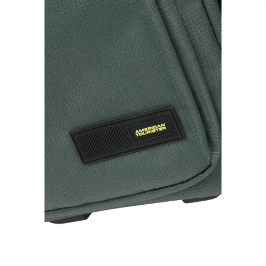 American Tourister WizzAir méretű fedélzeti táska Kerekekkel 40x25x20 cm TAKE2CABIN