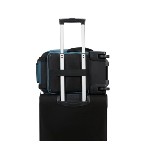 American Tourister WizzAir méretű fedélzeti táska Kerekekkel 40x25x20 cm TAKE2CABIN