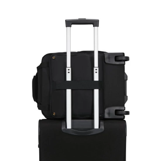 American Tourister WizzAir méretű fedélzeti táska Kerekekkel 40x30x20 cm TAKE2CABIN