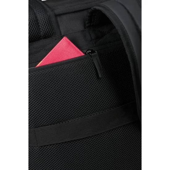 American Tourister WizzAir méretű fedélzeti táska 40x30x20 cm TAKE2CABIN PRO
