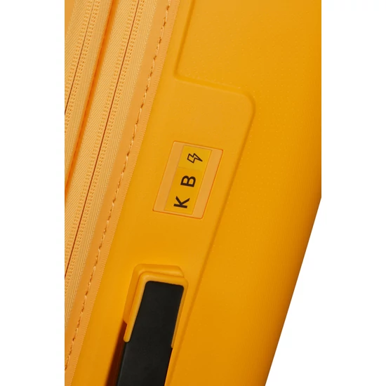 AMERICAN TOURISTER DASHPOP SPINNER 67/24 EXP TSA GOLDEN YELLOW