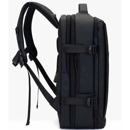 Fedélzeti Laptophátizsák kabinméretű / bővíthető / USB töltővel 40 x 30 x 20 cm