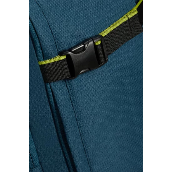 American Tourister 3 funkciós hátizsák méret:40 x 25 x 20 cm Ryanair méret