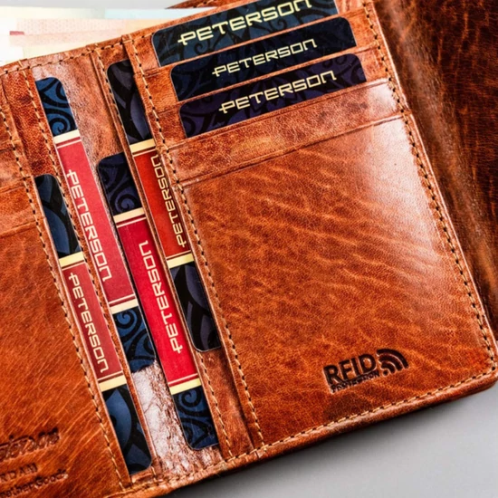 Kis méretű Valódi bőr női pénztárca RFID védelemmel