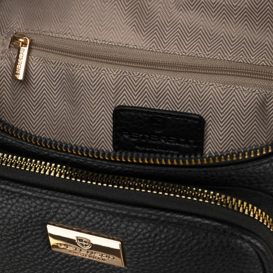 Peterson Crossbody női oldaltáska fekete színben