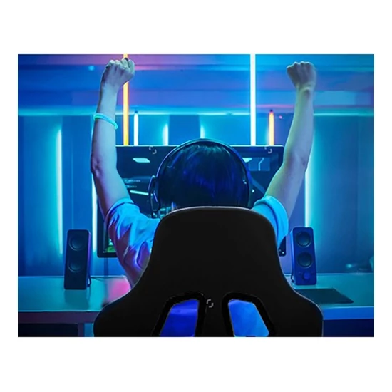 Kényelmes Gamer szék lábtartóval és derékpárnával Kedvező áron