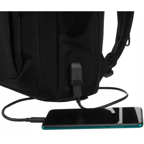 Utazási hátizsák laptop számára és USB-porttal - Peterson