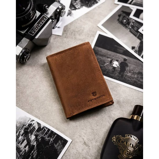 Ajándék szett: bőrtárca és kulcstartó Peterson PTN SET-M-1542-CHM Cognac