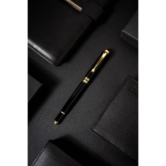 Elegáns golyóstoll ajándékdobozban Peterson PTN 339 Gold