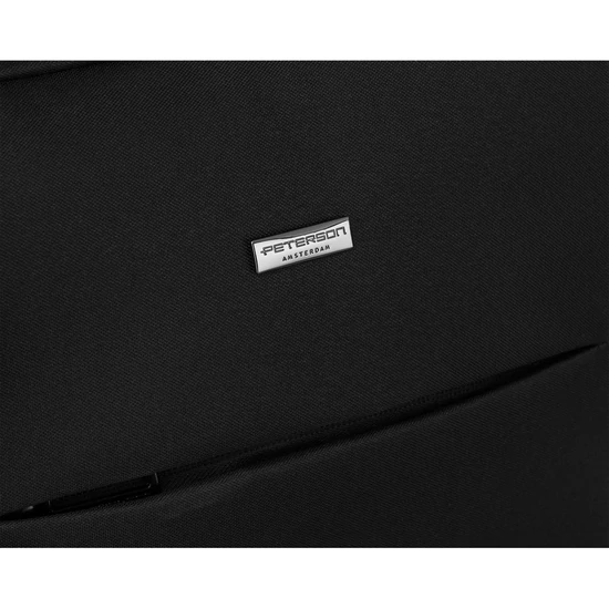 Peterson laptoptartós Hátizsák USB töltővel