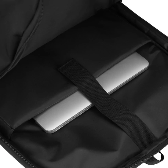 Bőrönd méretű  utazóhátizsák 55x40x20 WizzAir elsőbbségi méret USB töltővel