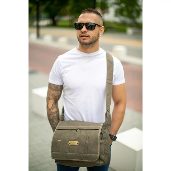 Vászon oldaltáska khaki színben 6245-khaki