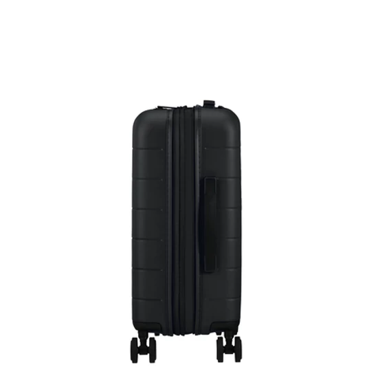 American Tourister Novastream bővíthető Spinner bőrönd 55 fekete