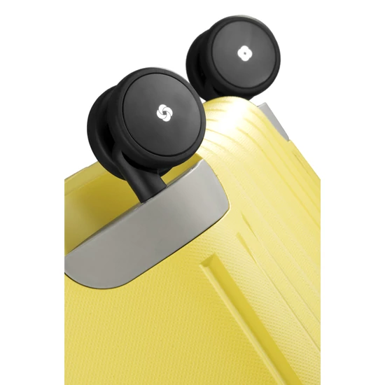 Samsonite S-Cure Spinner bőrönd 81 cm-es ajándék bőröndhuzattal