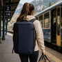 Cipőtartós nagyméretű vízálló utazóhátizsák USB töltővel 50 x 30 x 20 cm