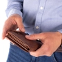 Kép 3/9 - Bőr pénztárca barna színben buszos mintával  RFID védelemmel díszdobozban 5702-busz